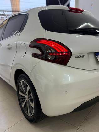 PEUGEOT 208 1.6 GRIFFE 16V FLEX 4P AUTOMÁTICO